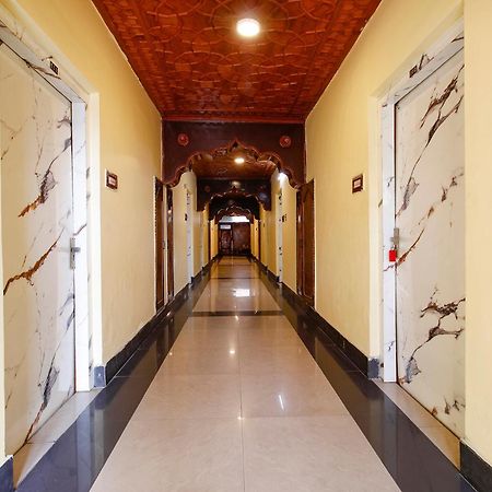 Durgjan Fabhotel Kashmir Hilltown מראה חיצוני תמונה
