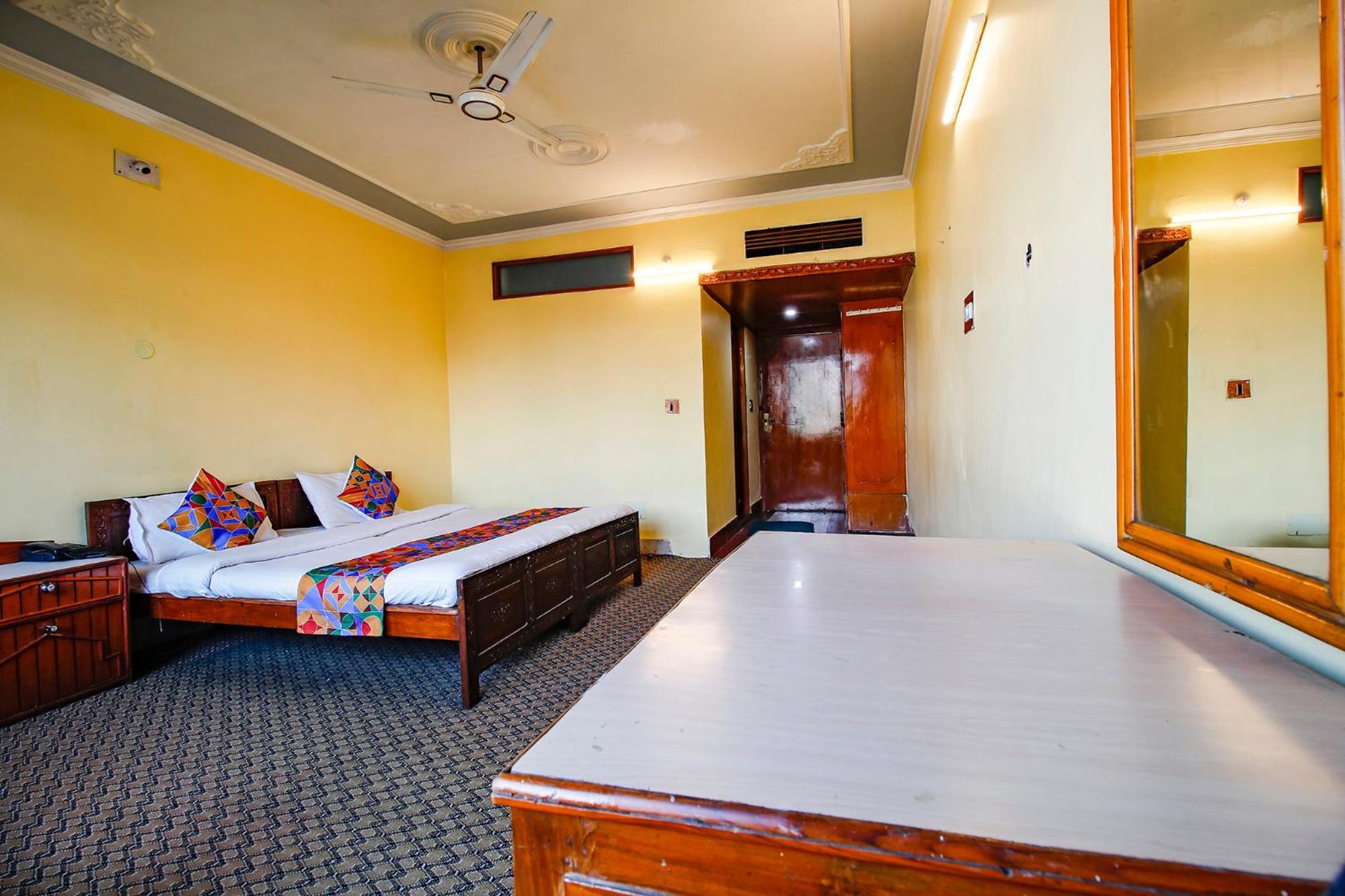 Durgjan Fabhotel Kashmir Hilltown מראה חיצוני תמונה