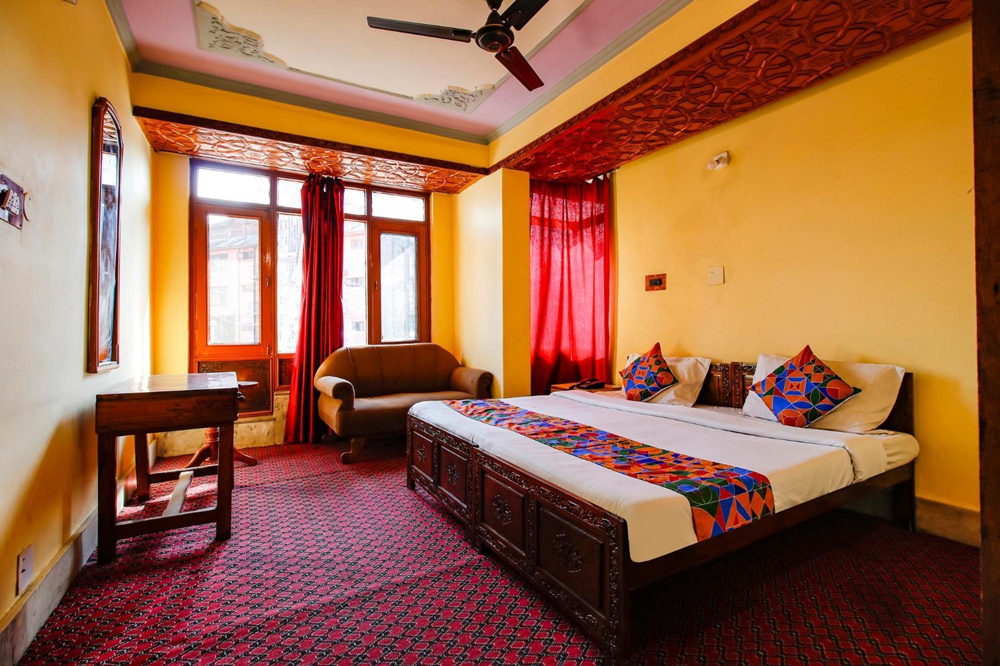 Durgjan Fabhotel Kashmir Hilltown מראה חיצוני תמונה