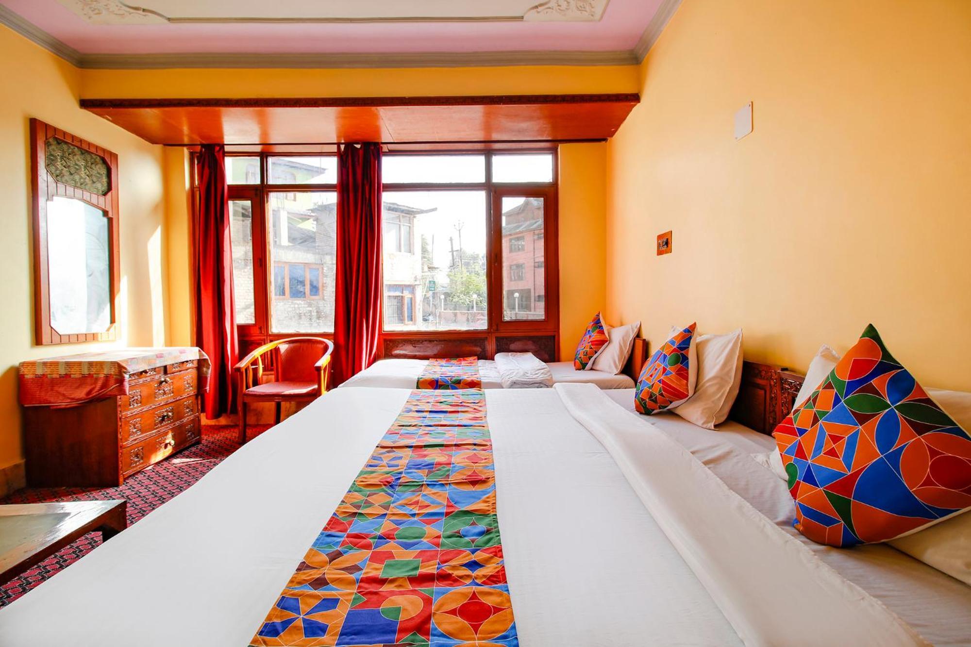 Durgjan Fabhotel Kashmir Hilltown מראה חיצוני תמונה
