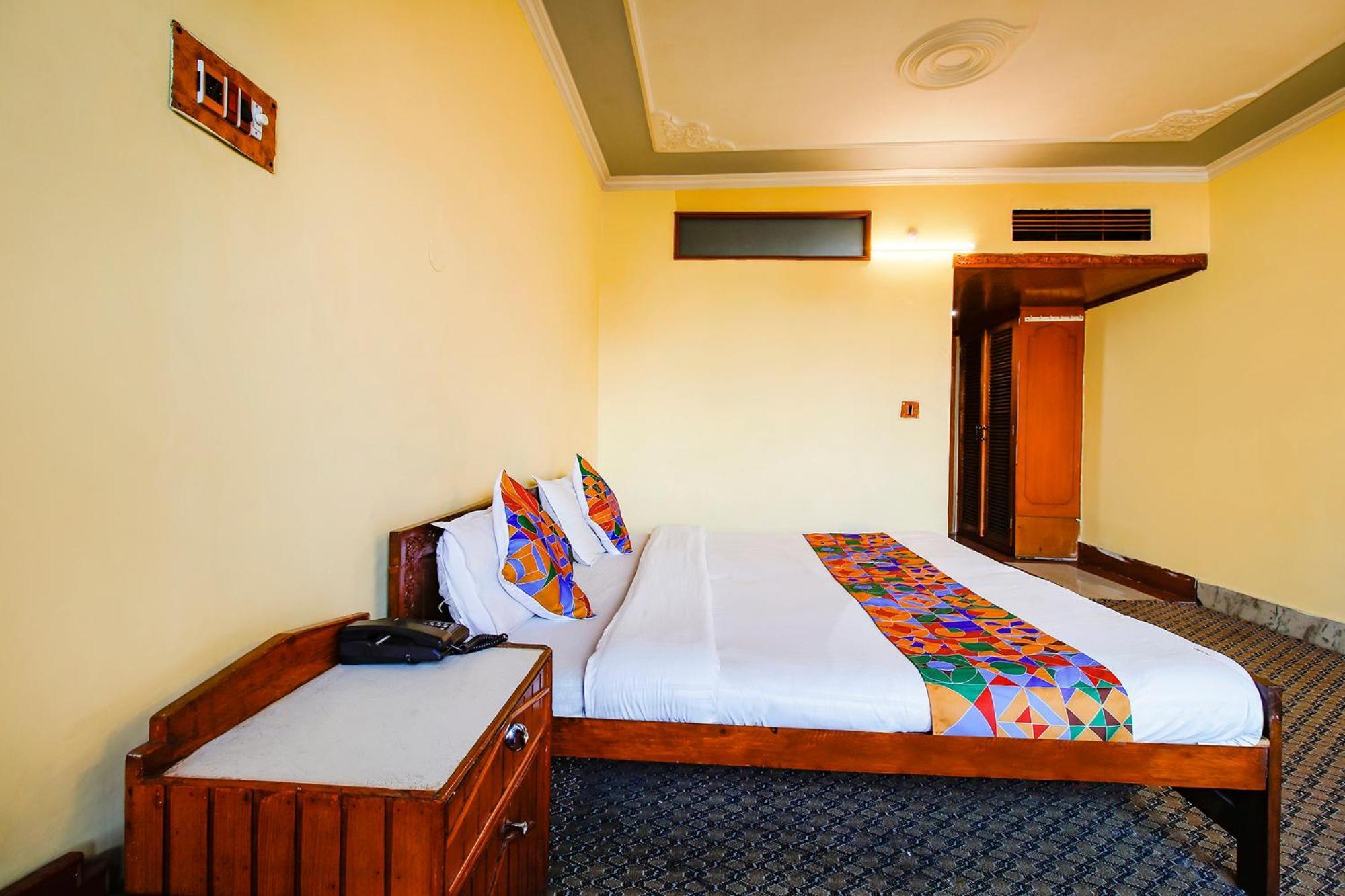 Durgjan Fabhotel Kashmir Hilltown מראה חיצוני תמונה