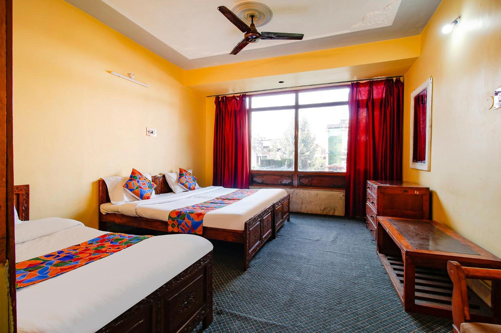 Durgjan Fabhotel Kashmir Hilltown מראה חיצוני תמונה