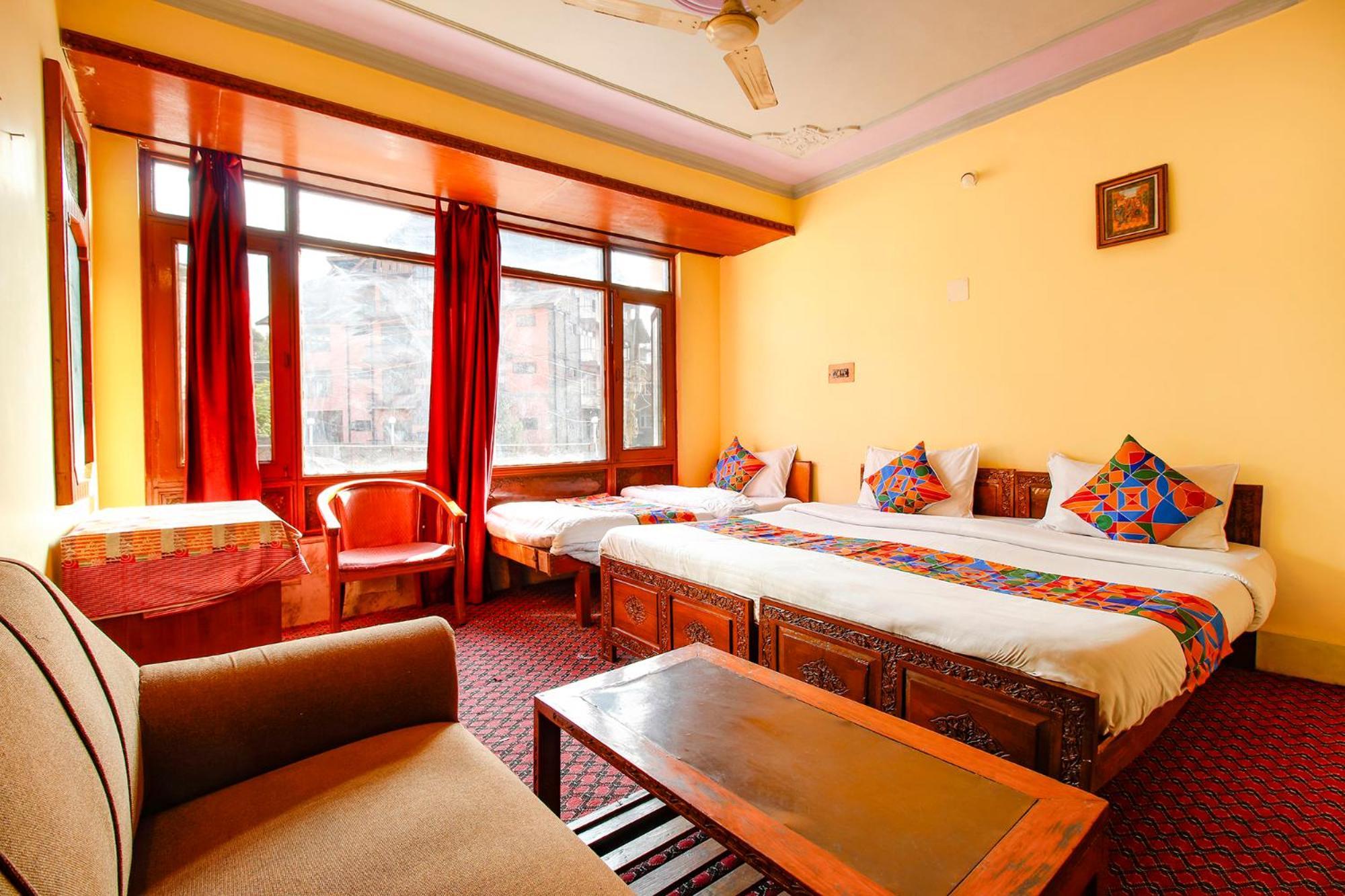 Durgjan Fabhotel Kashmir Hilltown מראה חיצוני תמונה