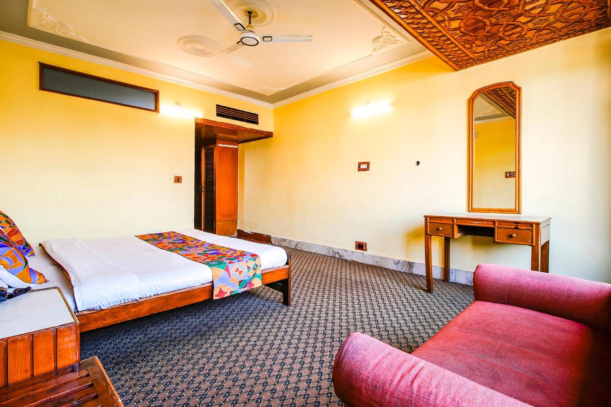 Durgjan Fabhotel Kashmir Hilltown מראה חיצוני תמונה